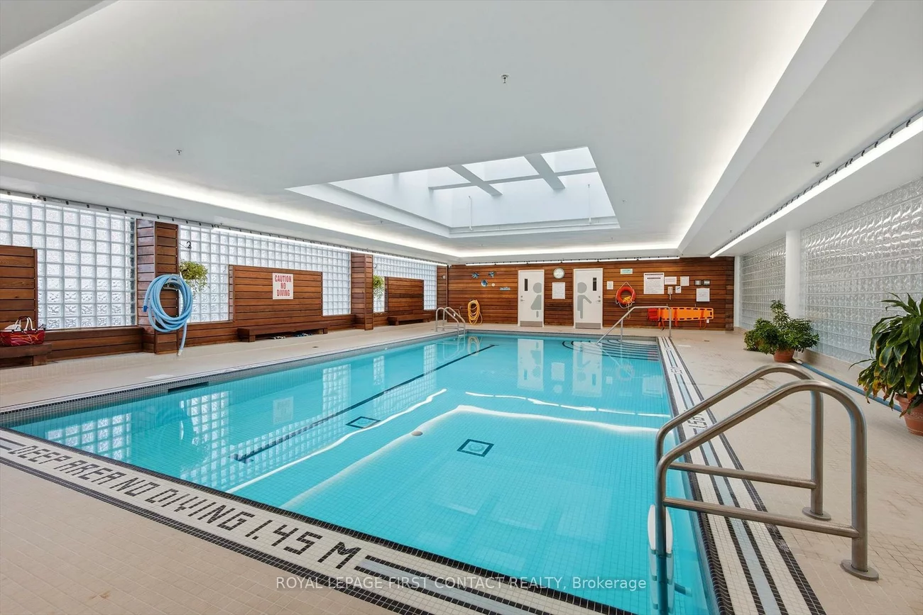 140, Dunlop, City Centre, Barrie