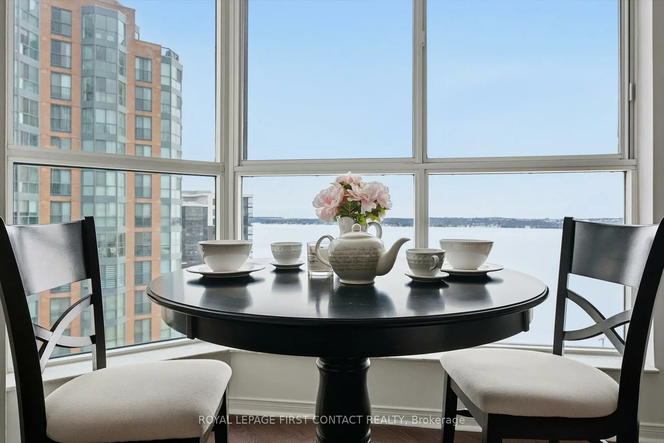 140, Dunlop, City Centre, Barrie