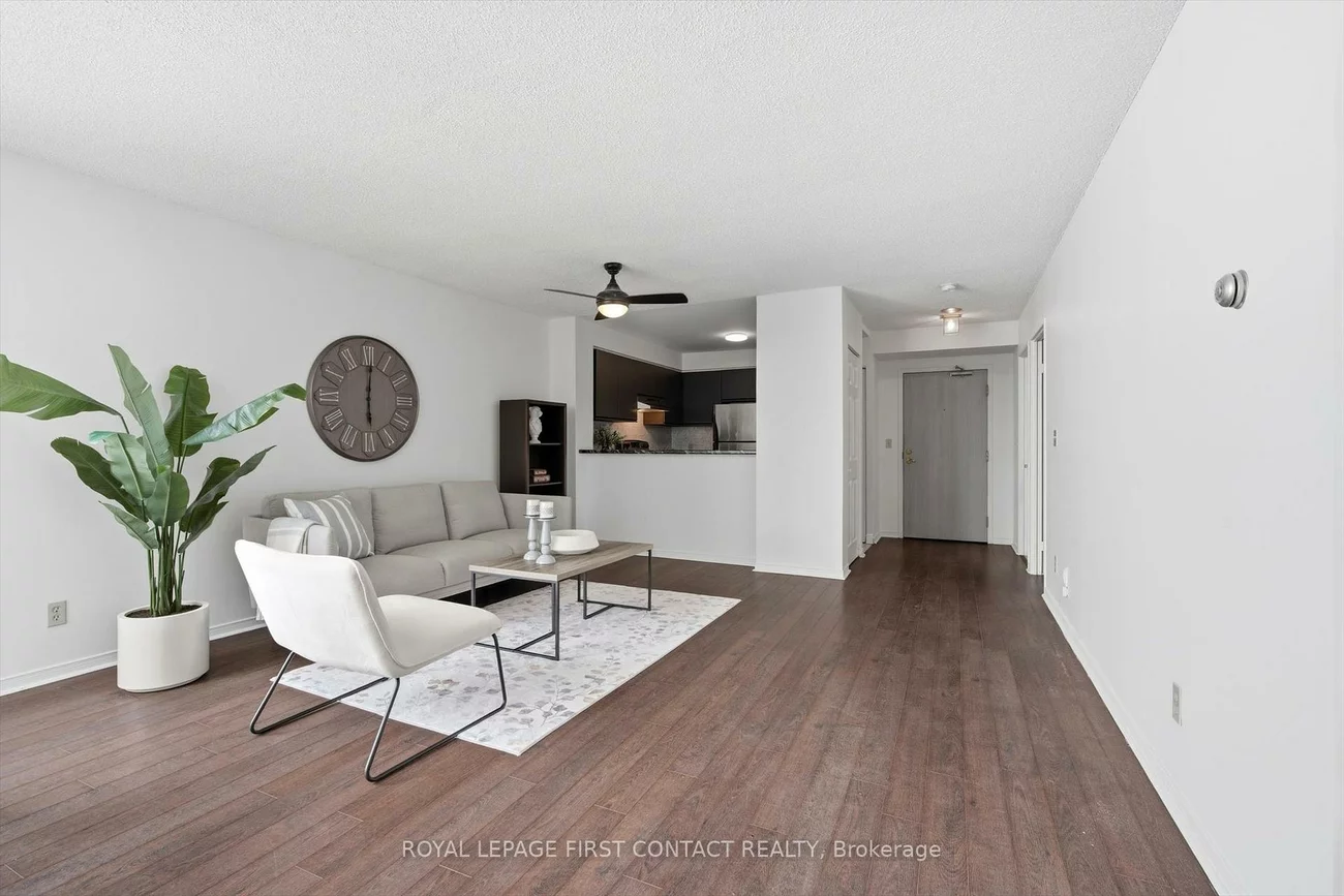 140, Dunlop, City Centre, Barrie