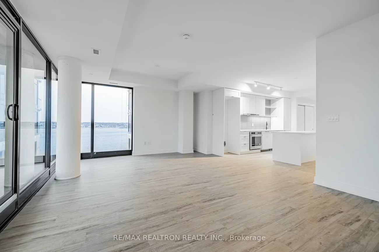 185, Dunlop, Lakeshore, Barrie