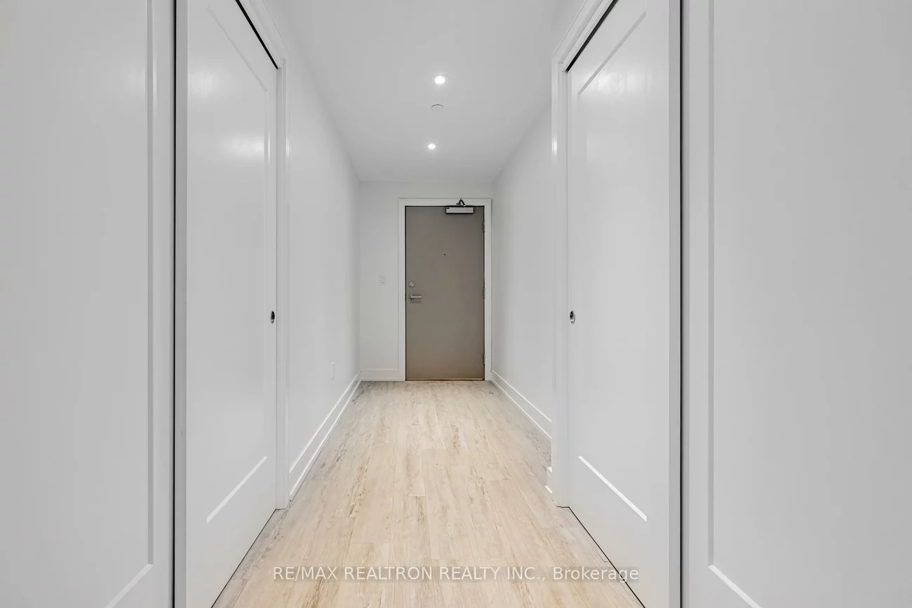 185, Dunlop, Lakeshore, Barrie