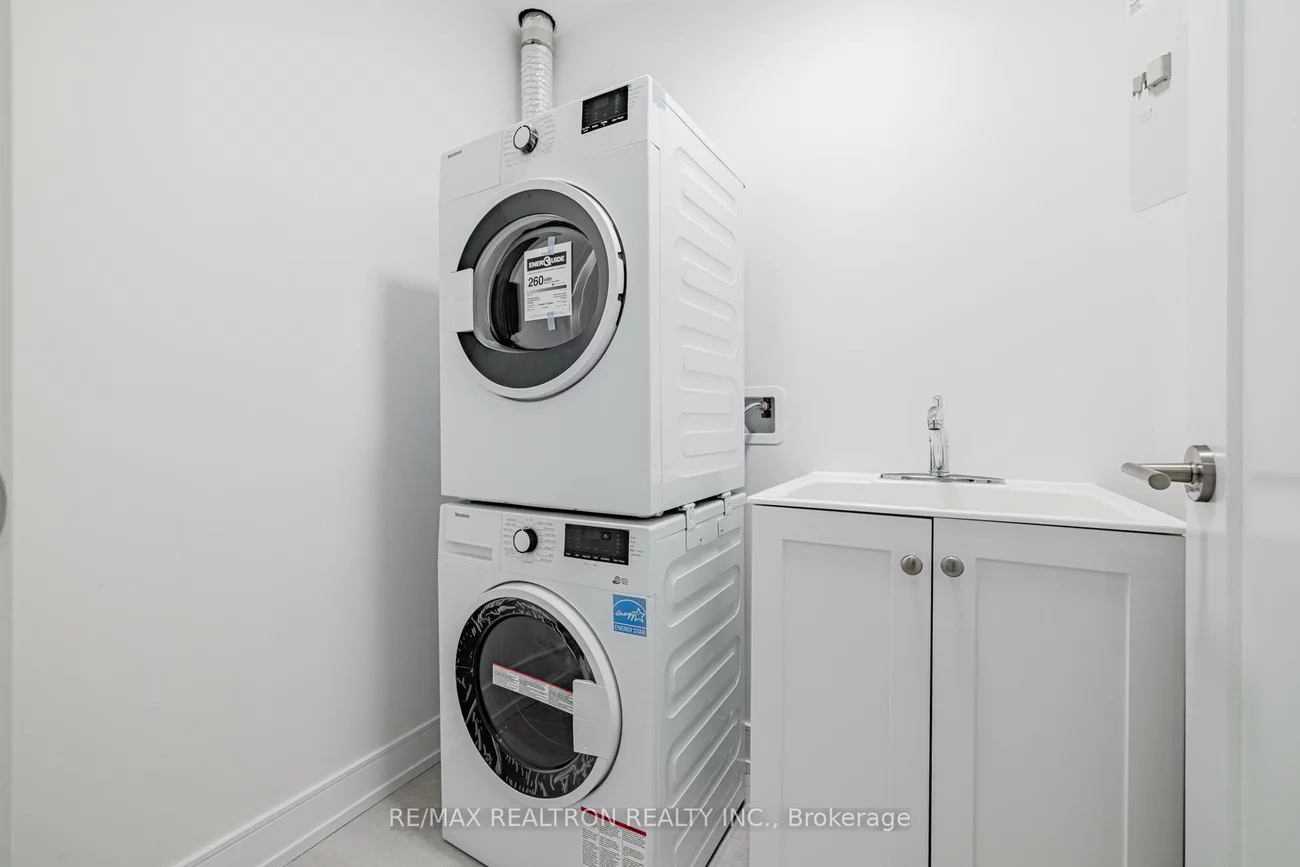 185, Dunlop, Lakeshore, Barrie