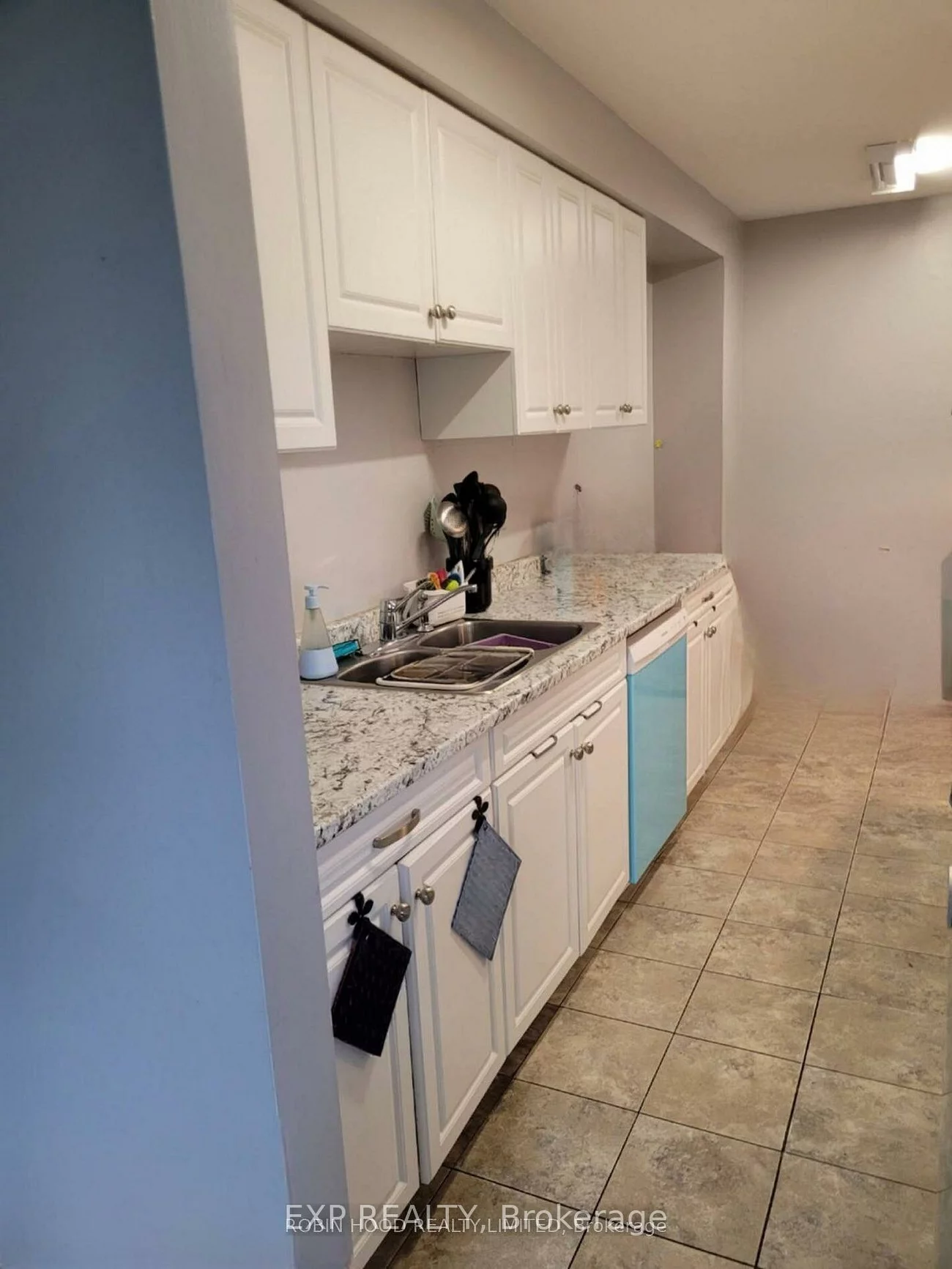 2, Bernick, Grove East, Barrie