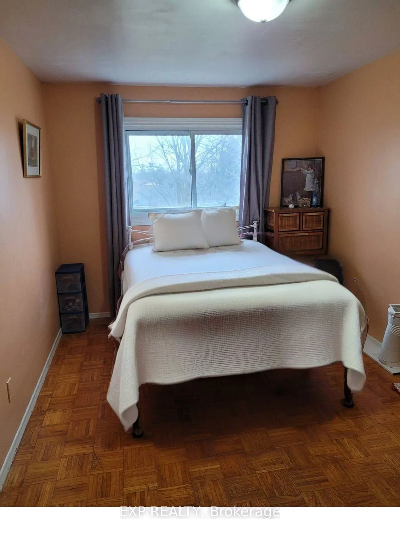 2, Bernick, Grove East, Barrie