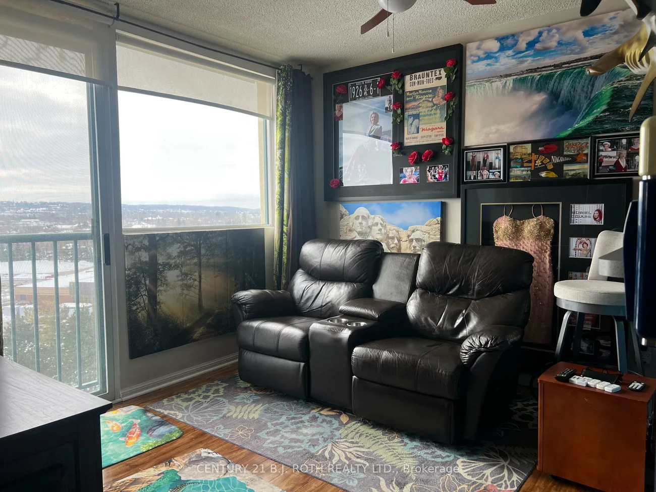 75, Ellen, City Centre, Barrie