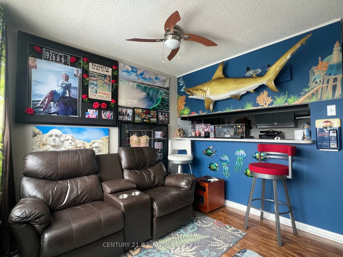 75, Ellen, City Centre, Barrie