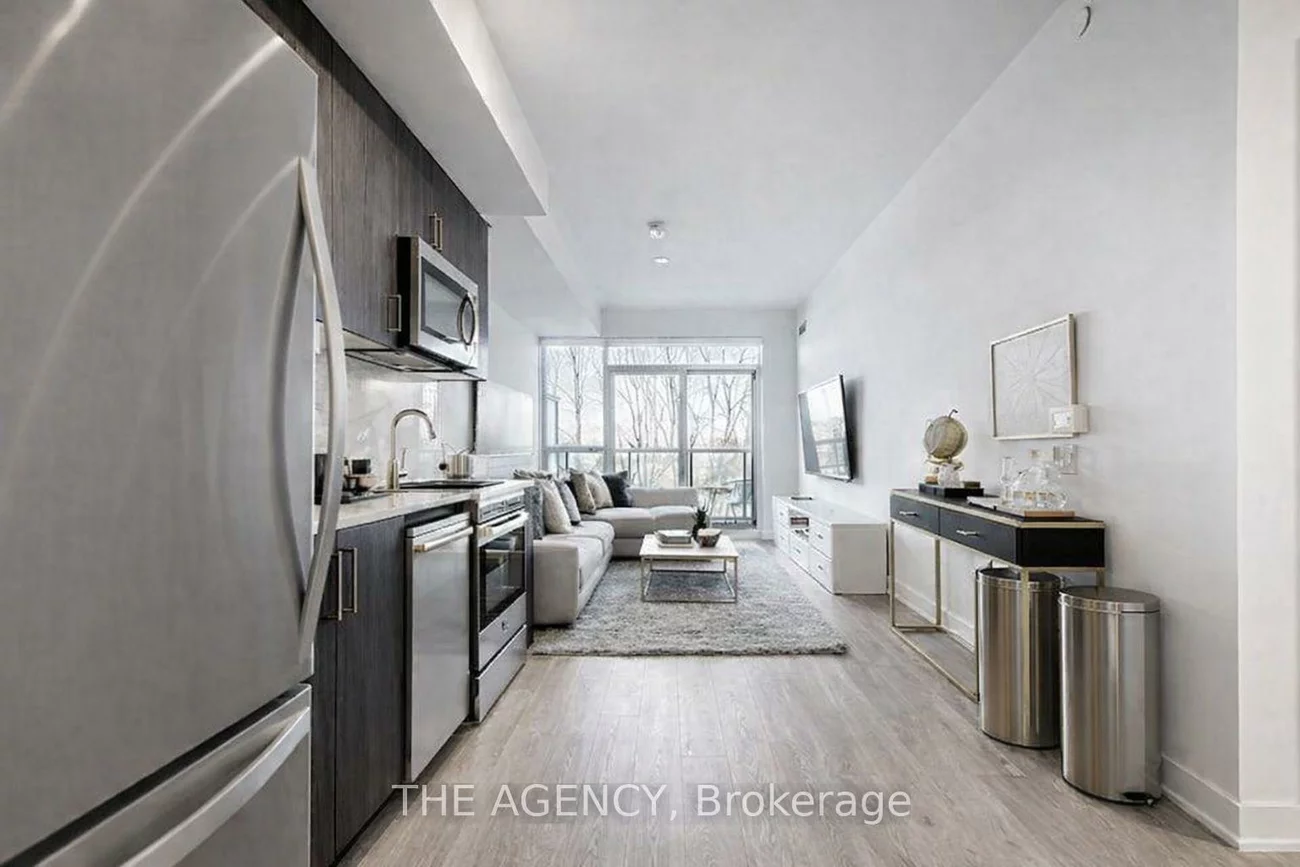 681, Yonge, Painswick South, Barrie