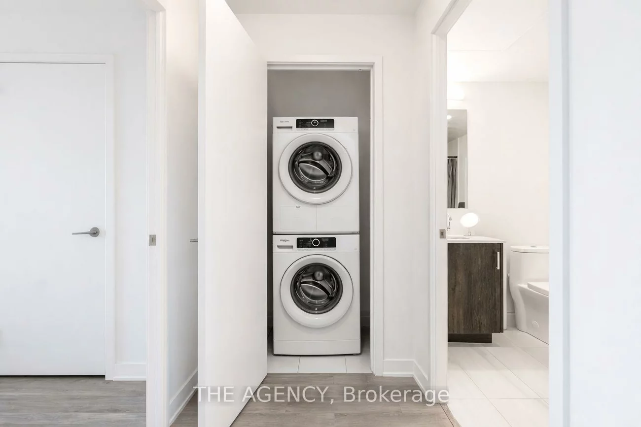 681, Yonge, Painswick South, Barrie