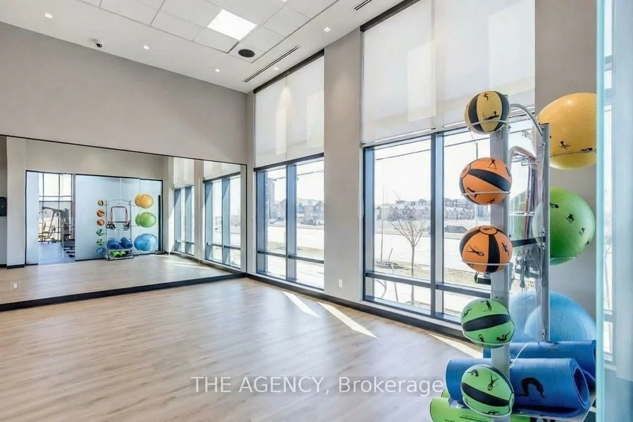 681, Yonge, Painswick South, Barrie