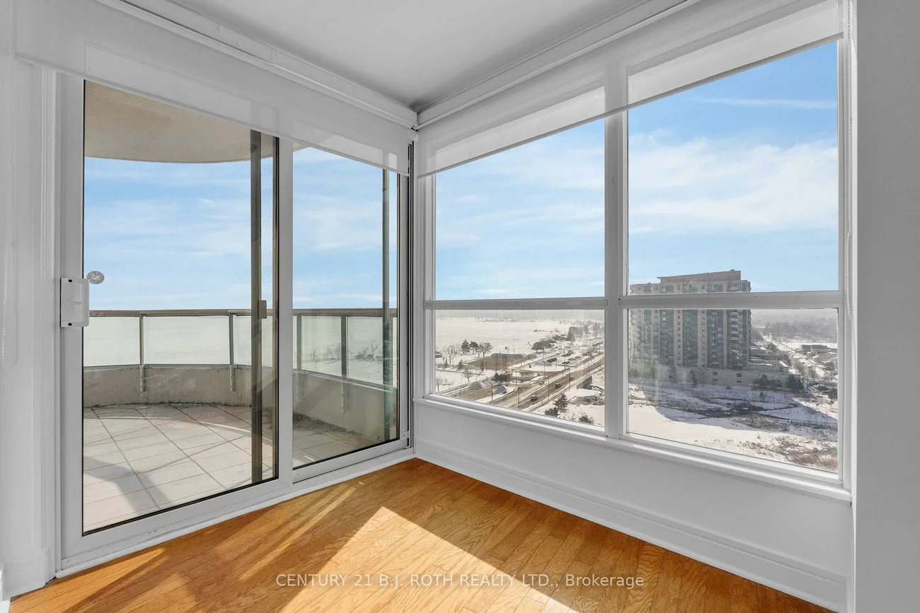 2, Toronto, City Centre, Barrie