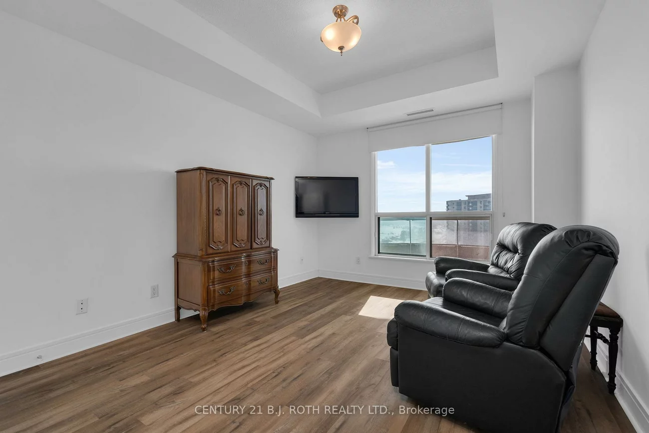 2, Toronto, City Centre, Barrie