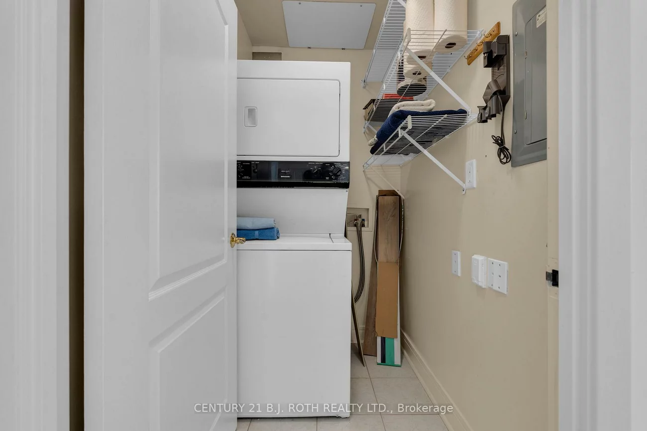 2, Toronto, City Centre, Barrie