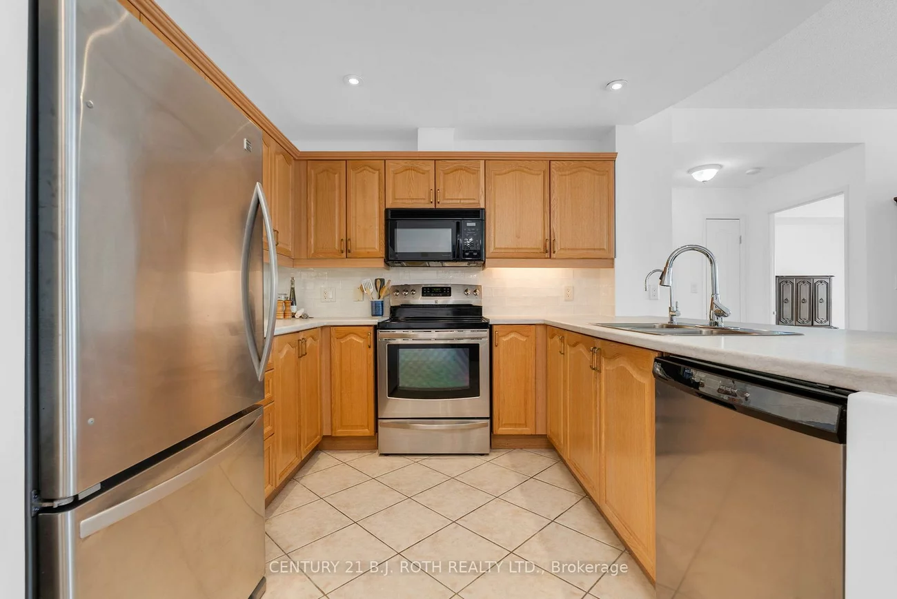 2, Toronto, City Centre, Barrie