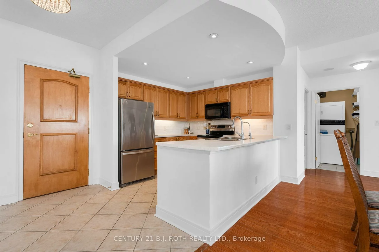 2, Toronto, City Centre, Barrie