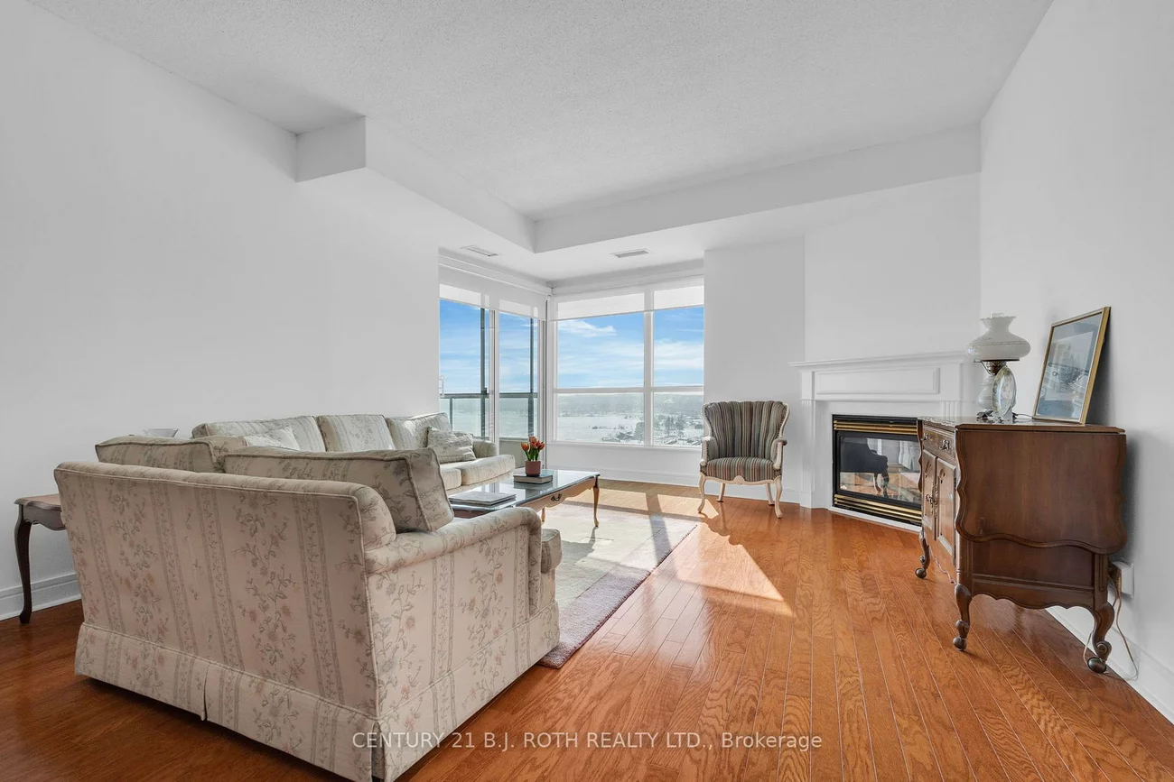 2, Toronto, City Centre, Barrie
