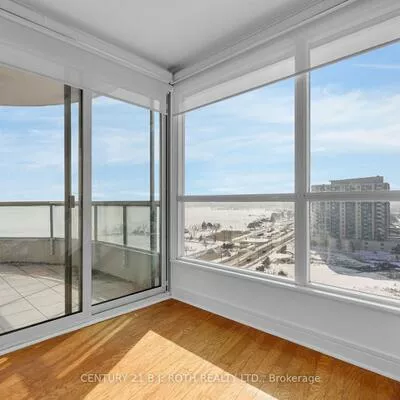 2, Toronto, City Centre, Barrie