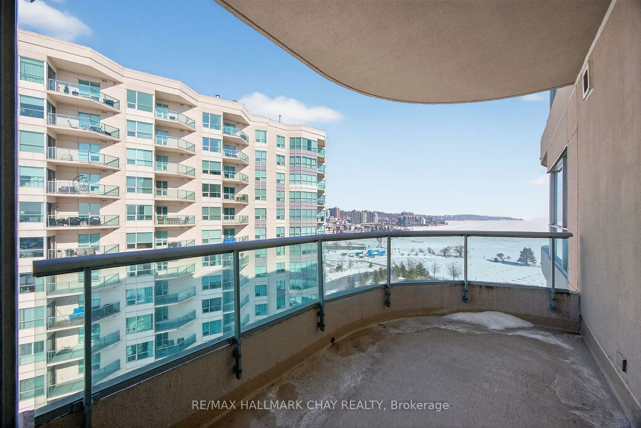 2, Toronto, City Centre, Barrie