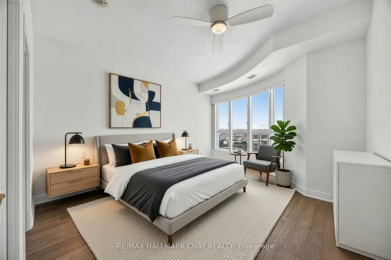 2, Toronto, City Centre, Barrie