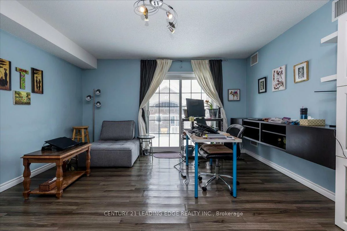 43, Coulter, Sunnidale, Barrie