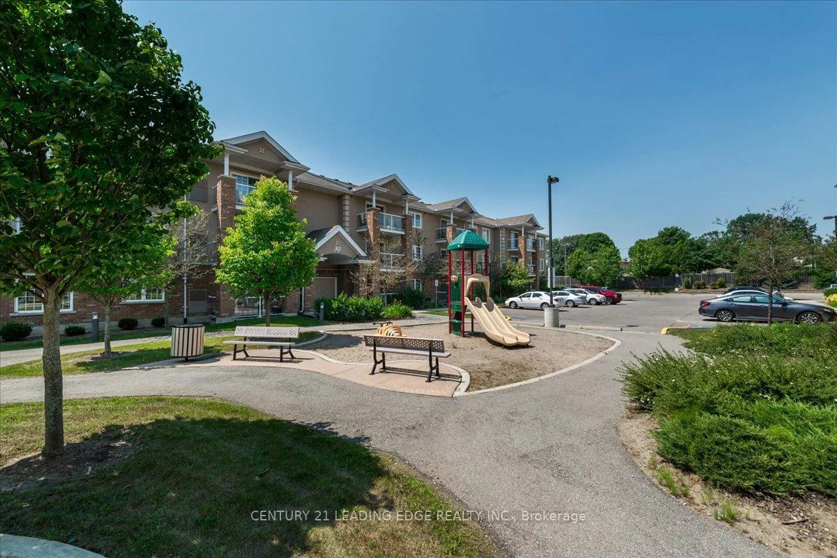 43, Coulter, Sunnidale, Barrie