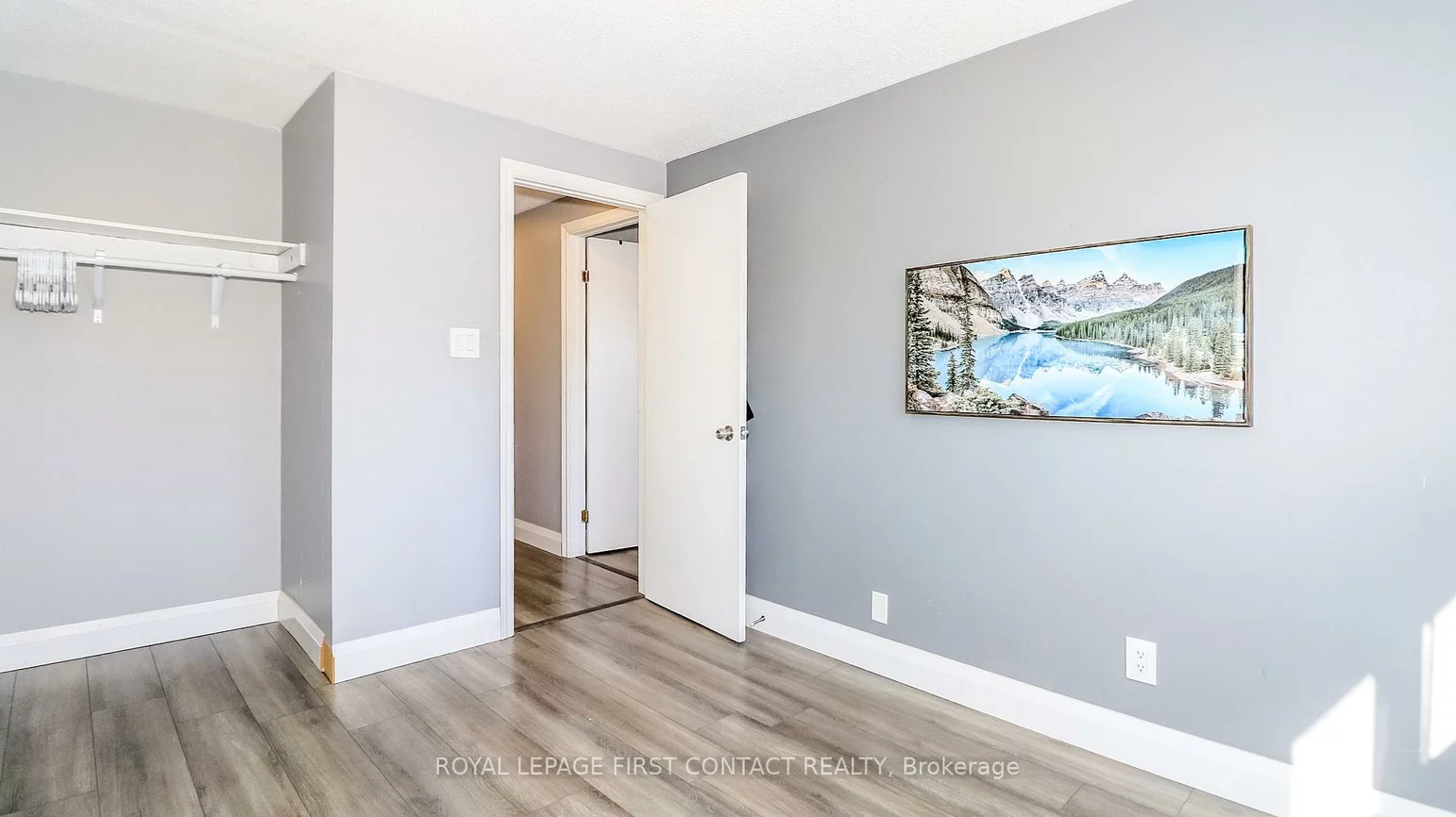 261, Rose, Wellington, Barrie