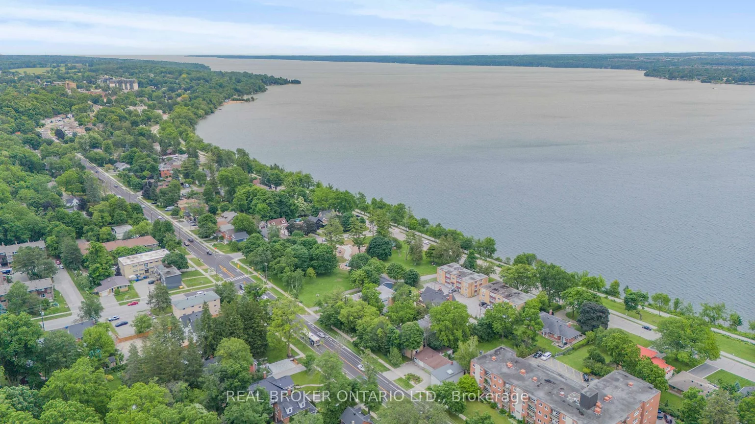 181, Collier, North Shore, Barrie