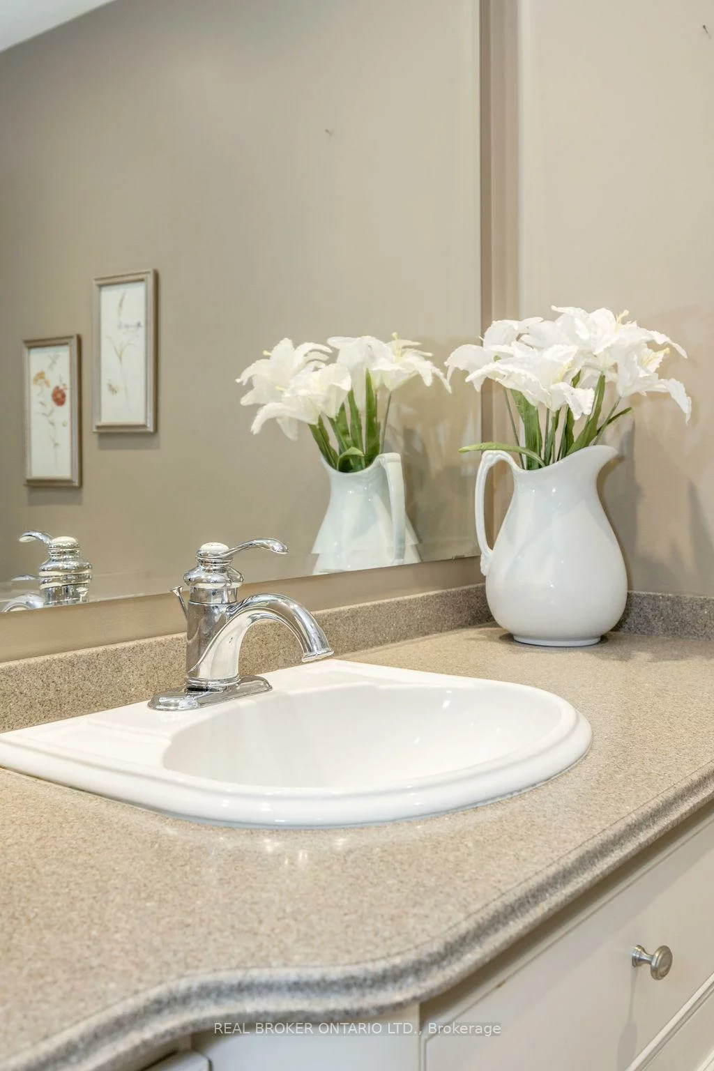 181, Collier, North Shore, Barrie