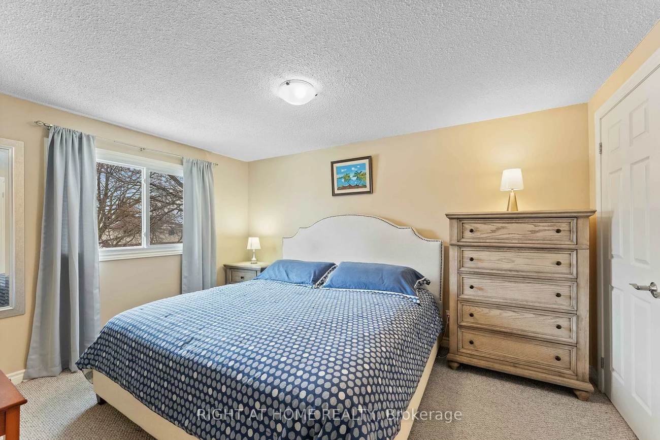 52, Adelaide, Allandale, Barrie