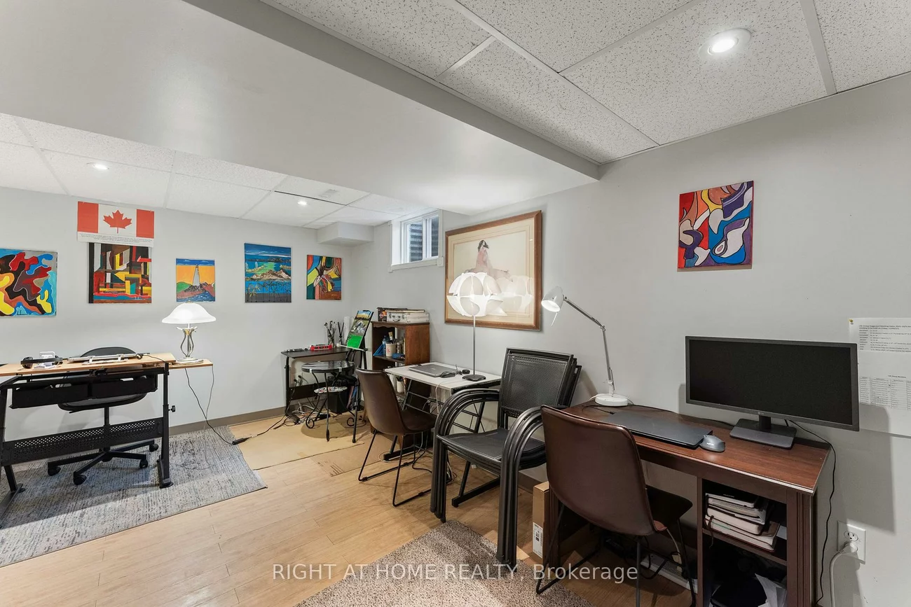 52, Adelaide, Allandale, Barrie