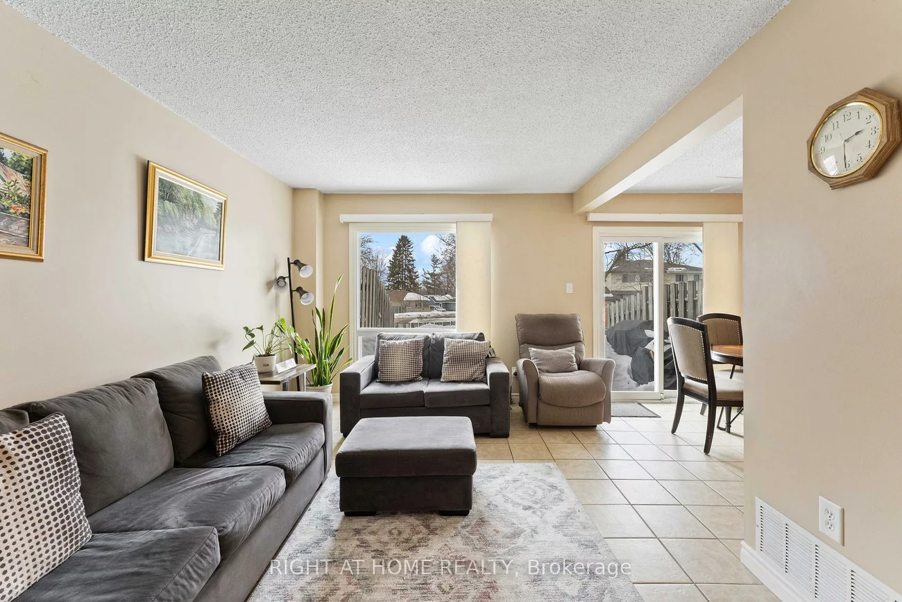 52, Adelaide, Allandale, Barrie