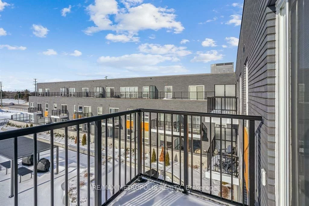 430, Essa, Holly, Barrie