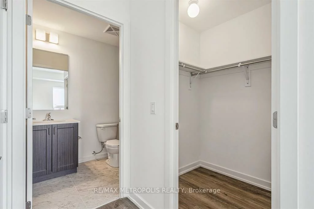 430, Essa, Holly, Barrie