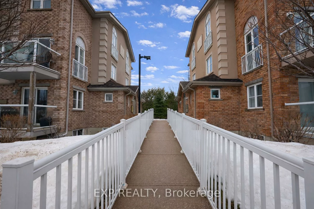 141, Sydenham Wells, Georgian Drive, Barrie