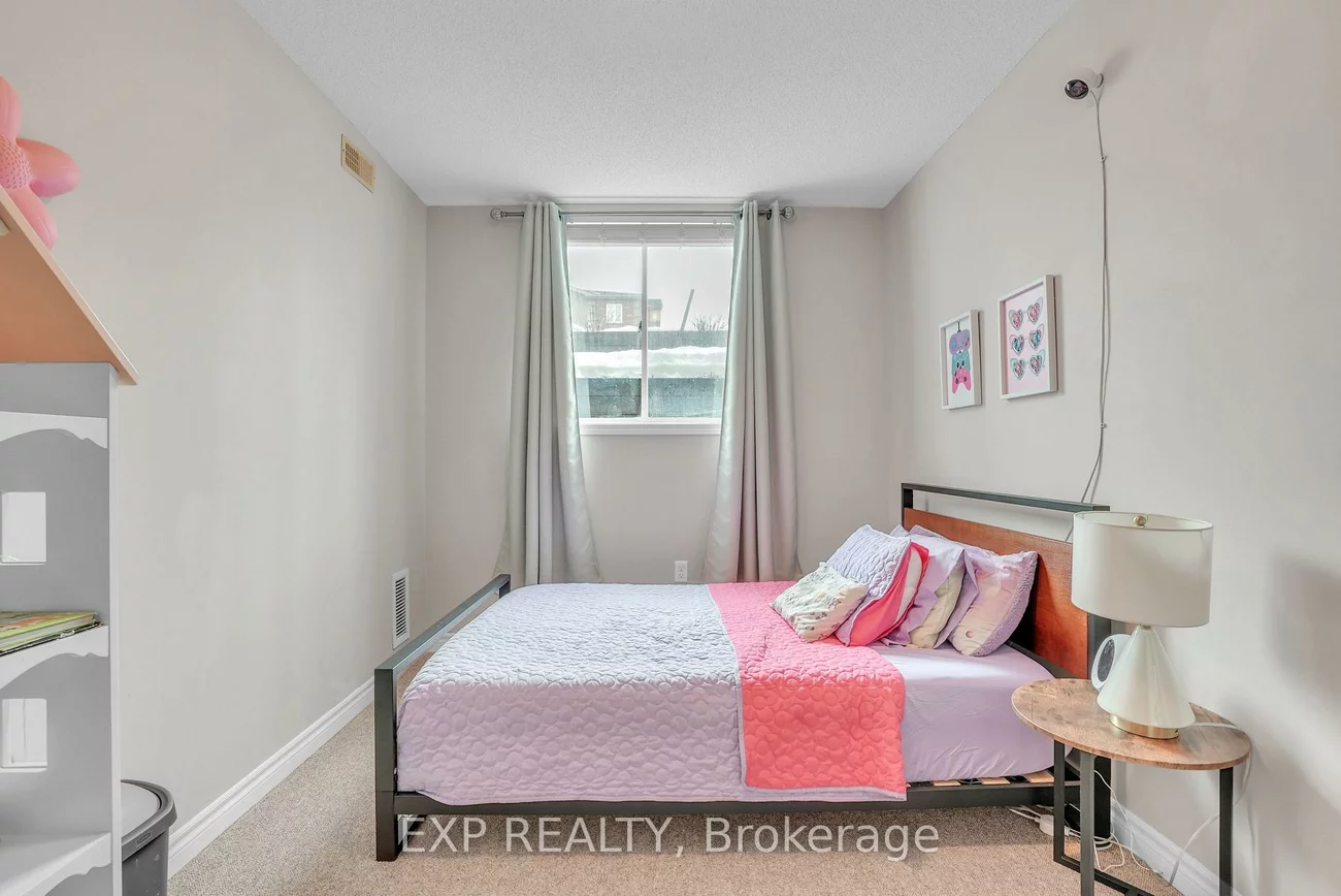 141, Sydenham Wells, Georgian Drive, Barrie