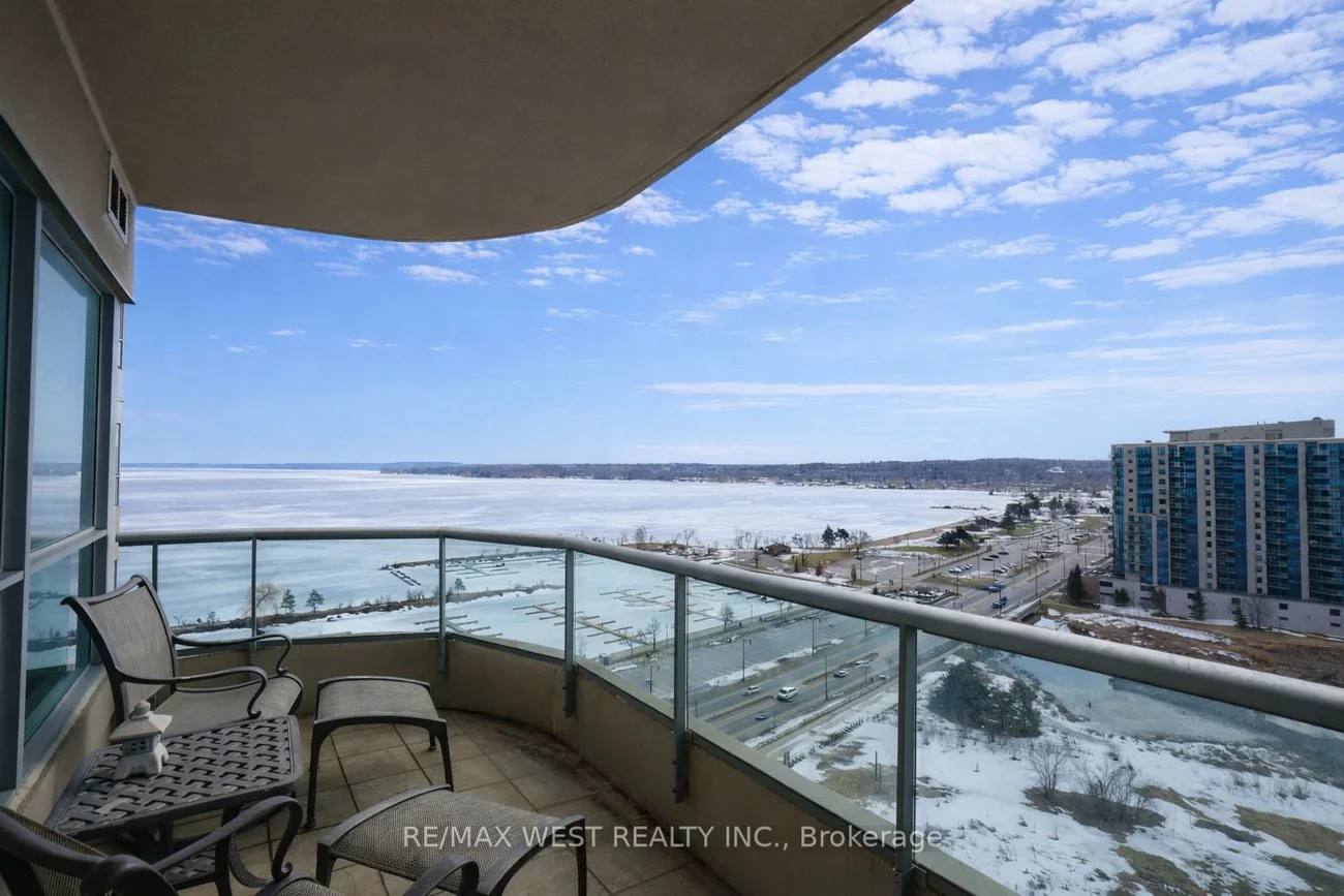 2, Toronto, City Centre, Barrie