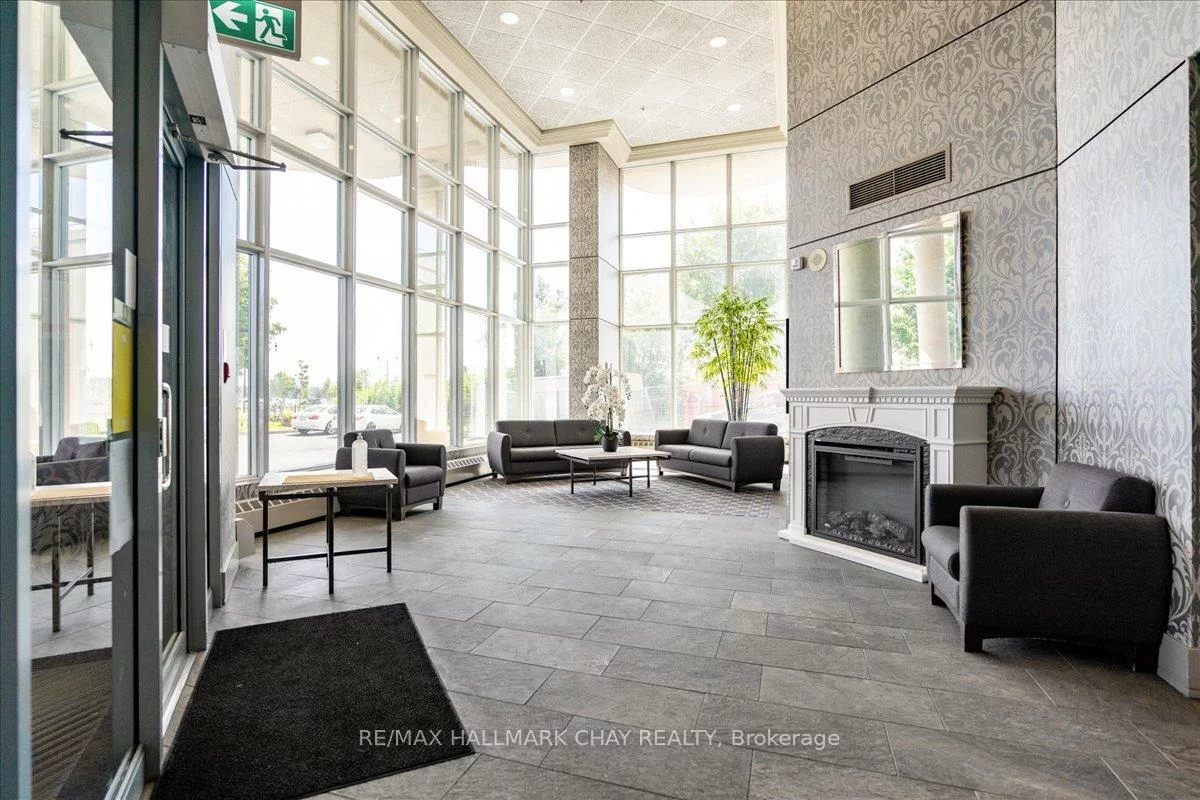 2, Toronto, City Centre, Barrie