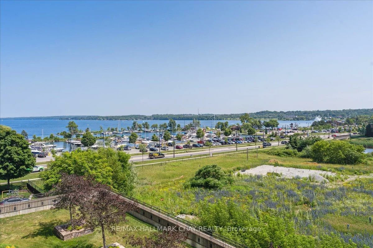 2, Toronto, City Centre, Barrie