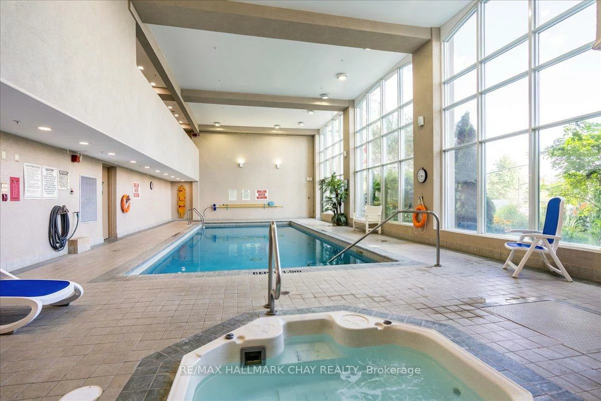 2, Toronto, City Centre, Barrie