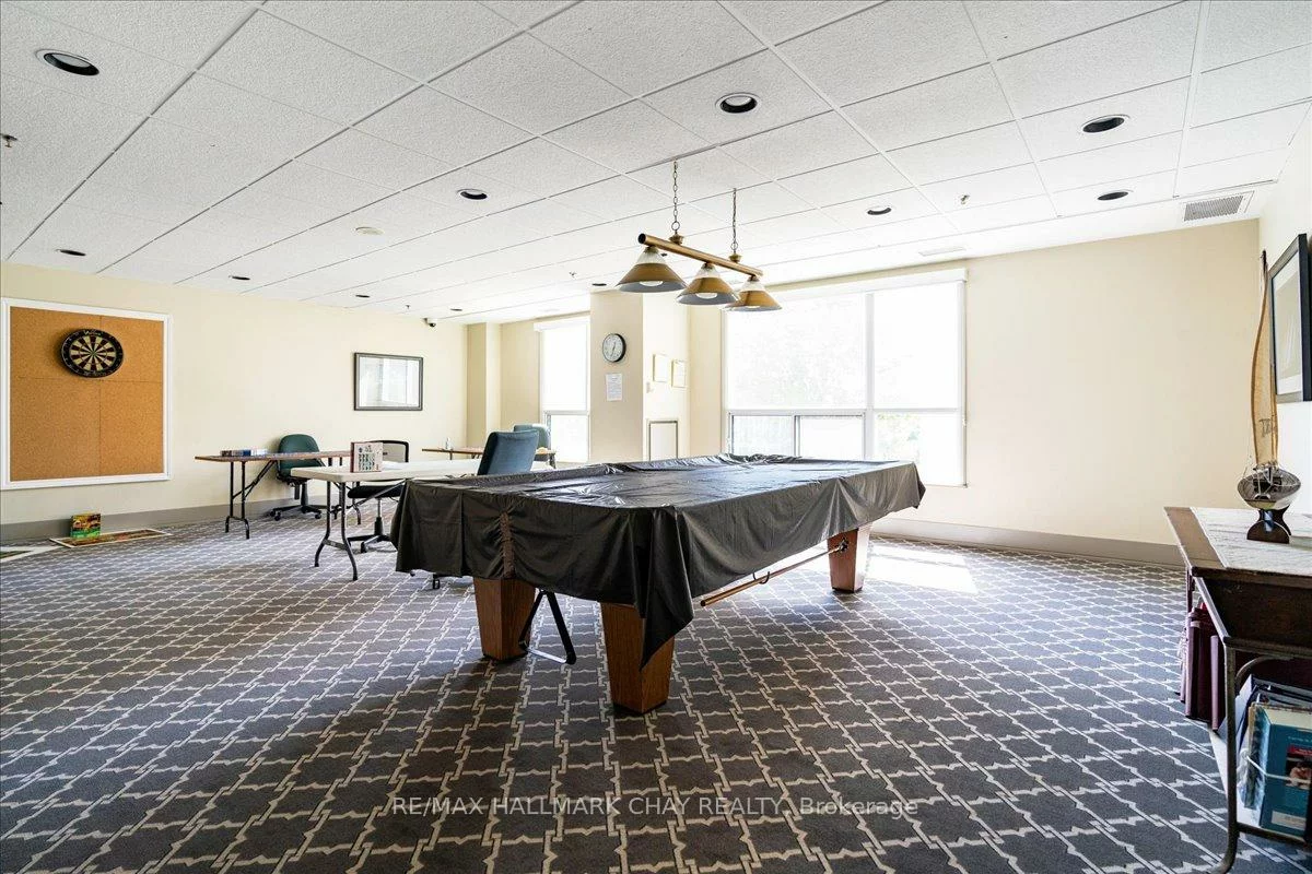 2, Toronto, City Centre, Barrie