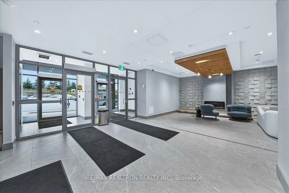 56, Lakeside, Little Lake, Barrie