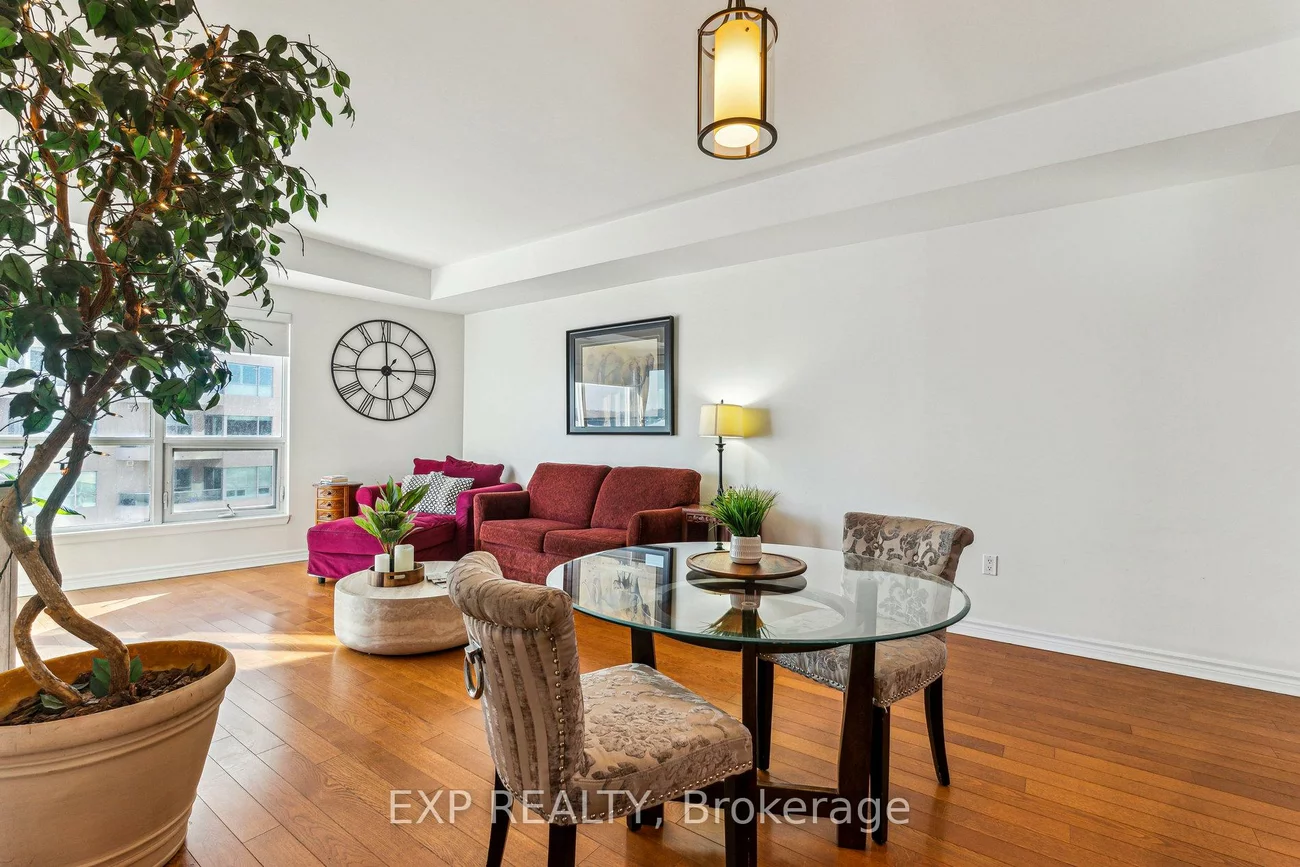 6, Toronto, City Centre, Barrie