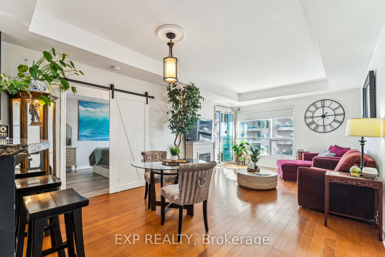 6, Toronto, City Centre, Barrie