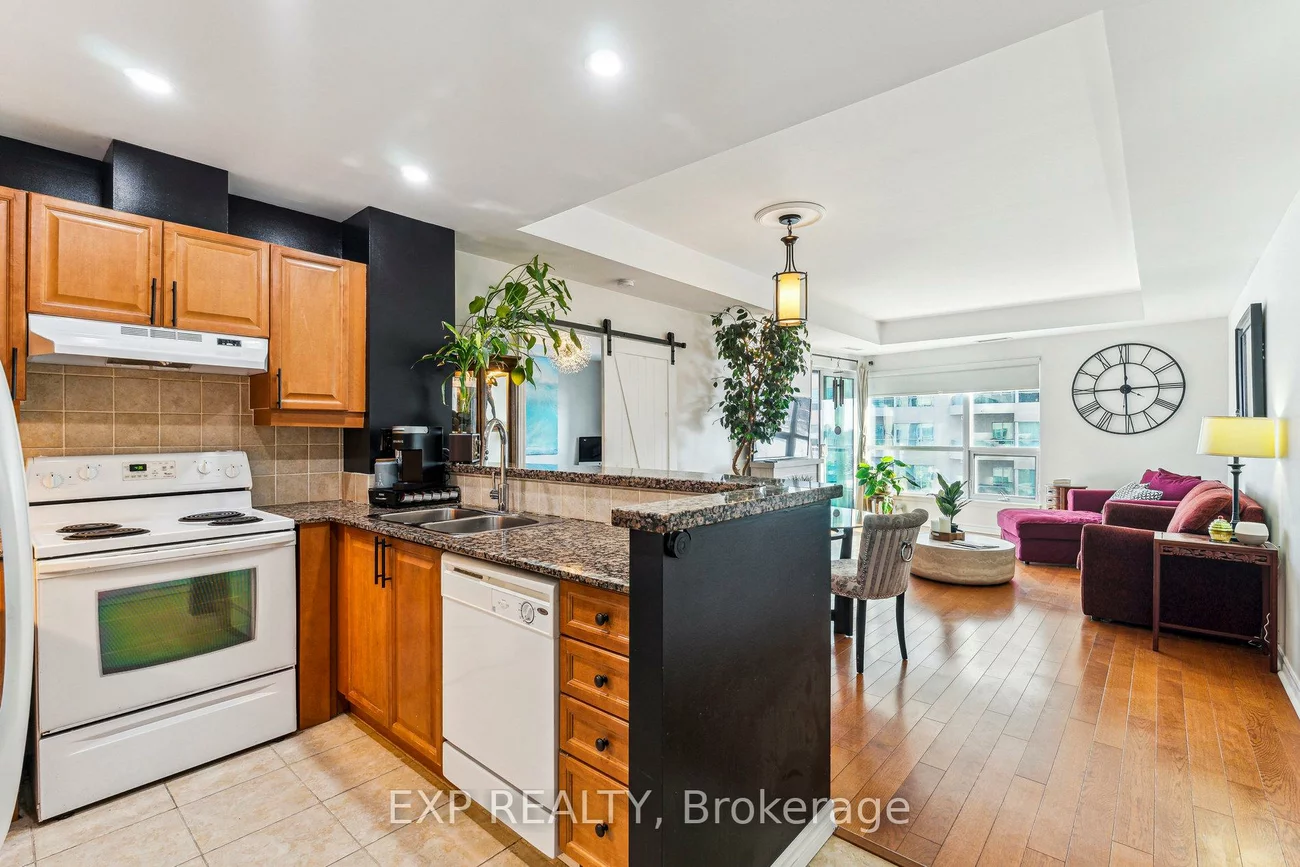 6, Toronto, City Centre, Barrie