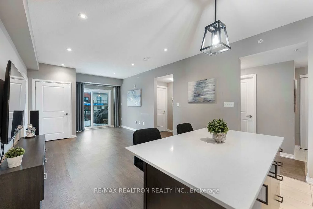 300, Essa, 400 West, Barrie