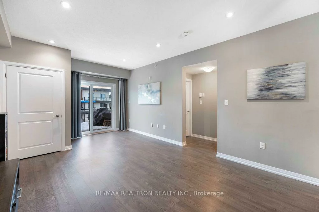 300, Essa, 400 West, Barrie