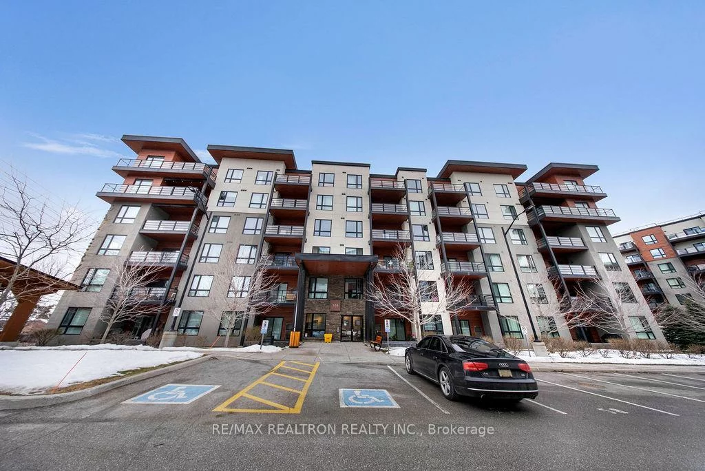 300, Essa, 400 West, Barrie
