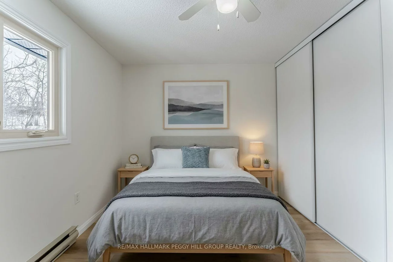 21, Evergreen, Ardagh, Barrie