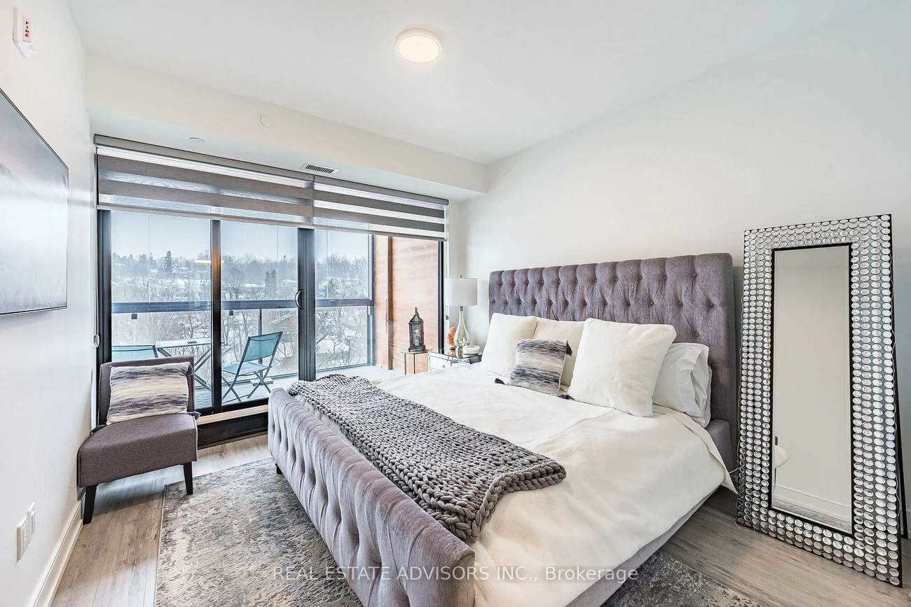 185, Dunlop, Lakeshore, Barrie