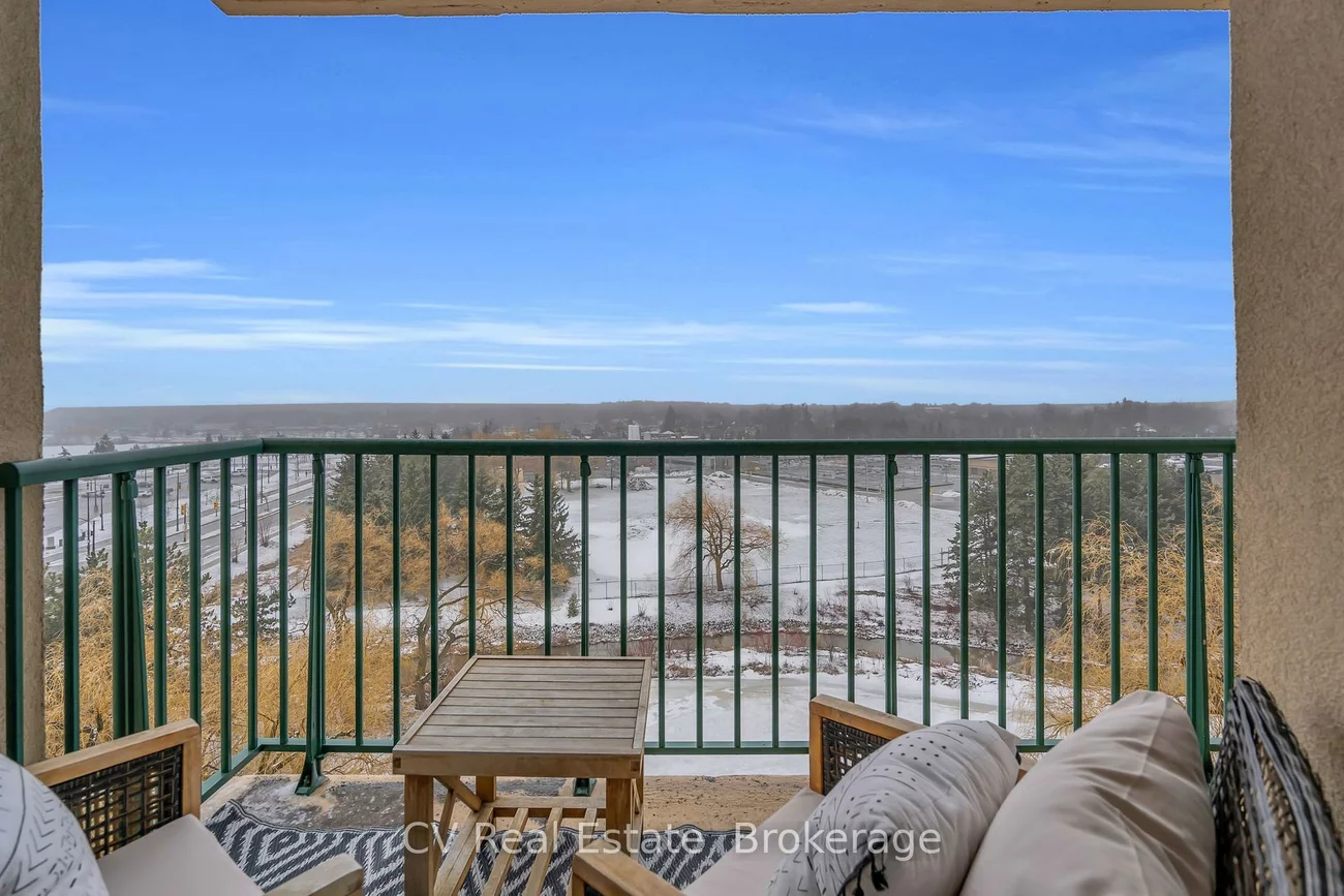 75, Ellen, City Centre, Barrie