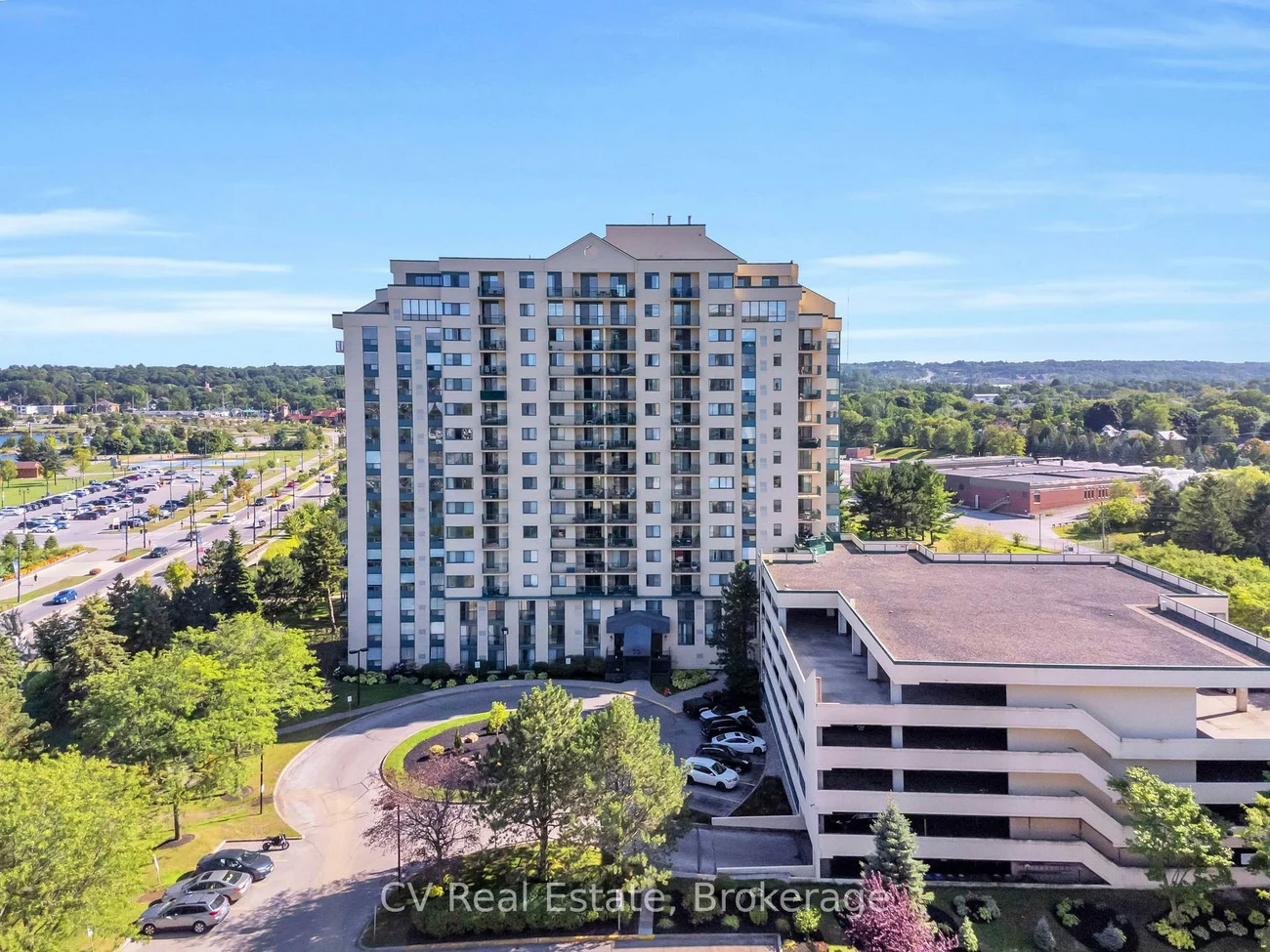 75, Ellen, City Centre, Barrie